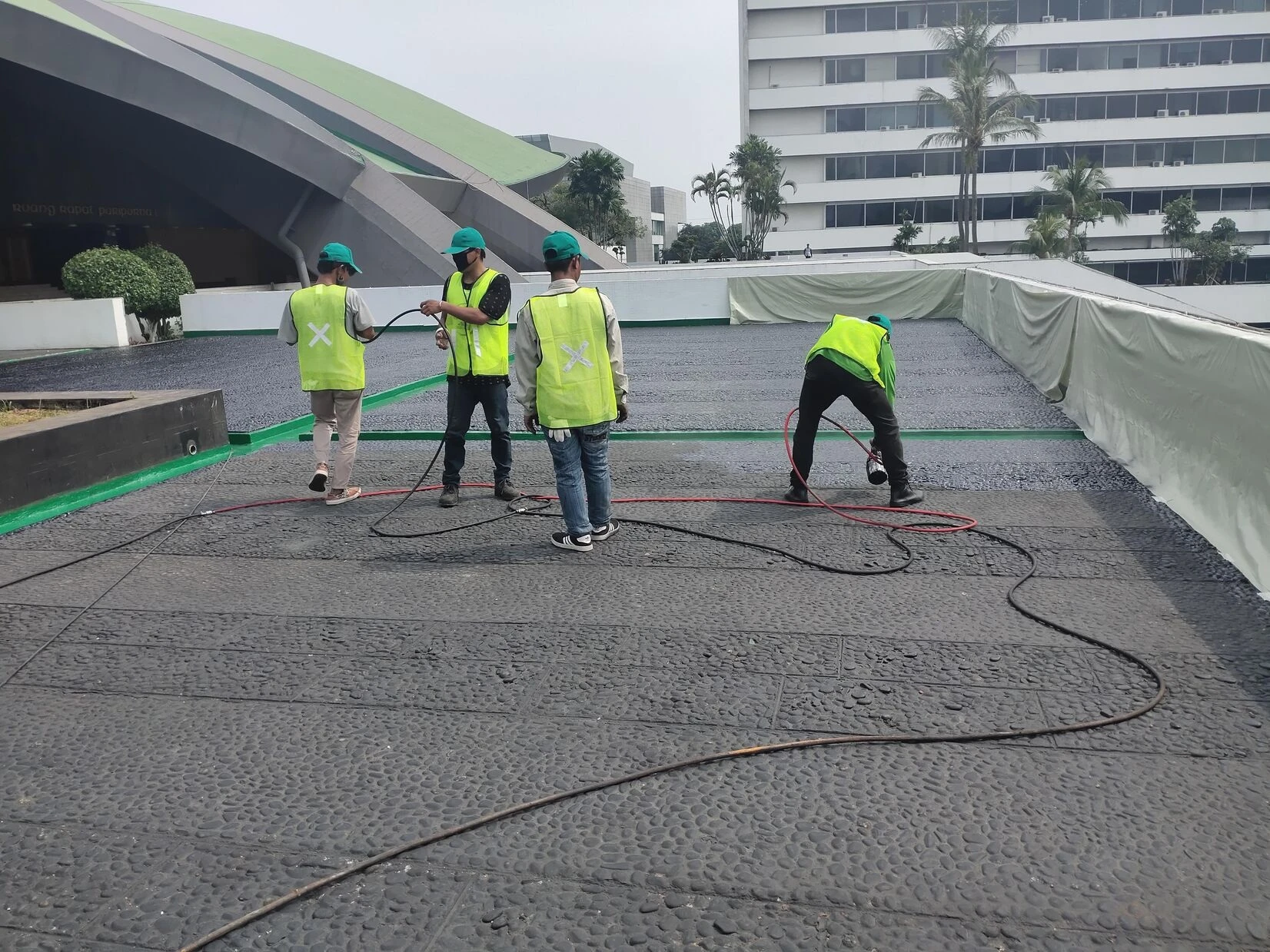 Epoxy  Lantai / Flooring Painting PHIBA JAYA ABADI - ICUK POERNOMO