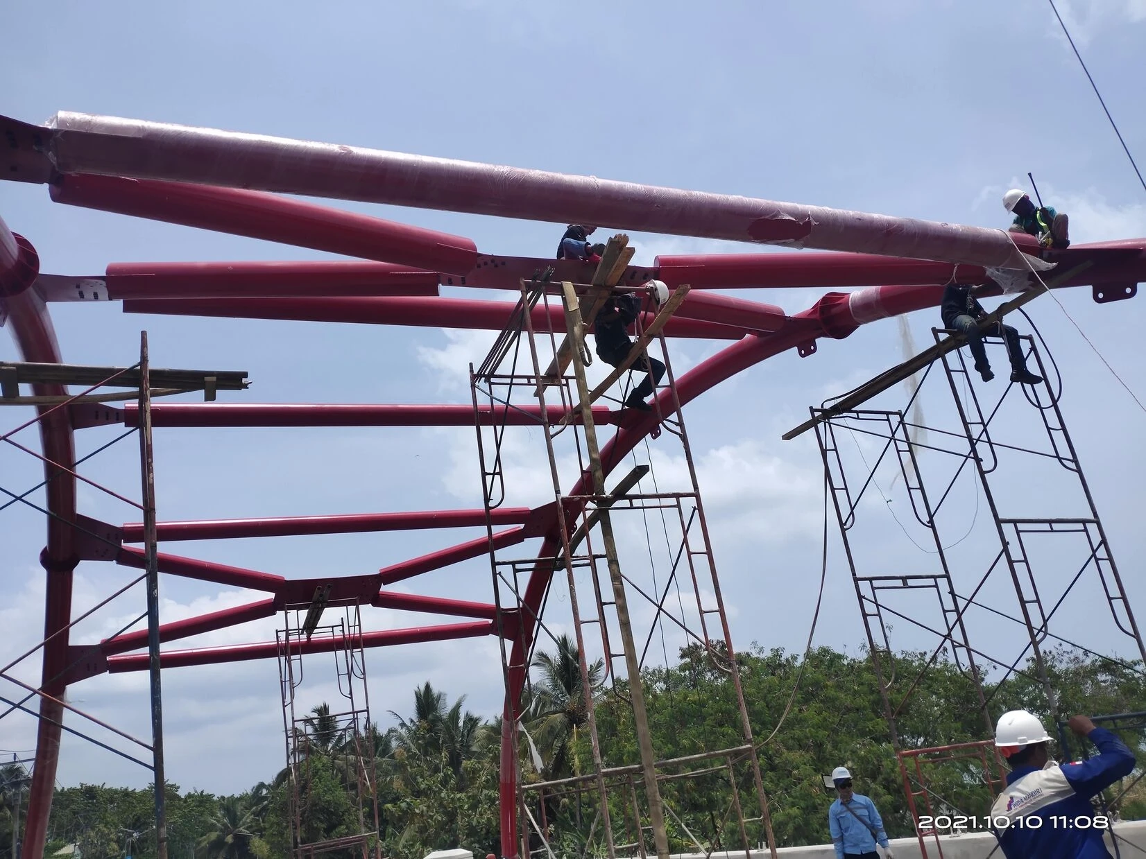 Proyek Jembatan Plengkung - PHIBA JAYA ABADI - ICUK POERNOMO
