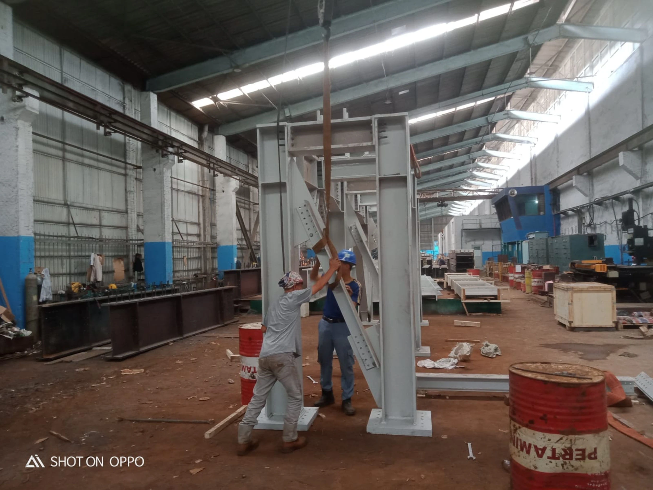 Proyek Fabrikasi Jembatan Ferrary Luwu Timur - PHIBA JAYA ABADI - ICUK POERNOMO