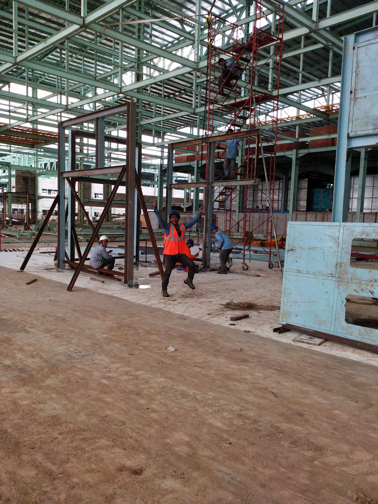 Proyek Rumah Robot Welding - PHIBA JAYA ABADI - ICUK POERNOMO