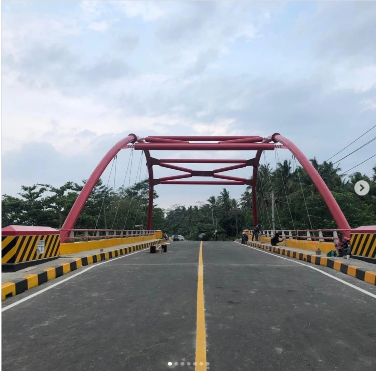 Proyek Jembatan Plengkung - PHIBA JAYA ABADI - ICUK POERNOMO